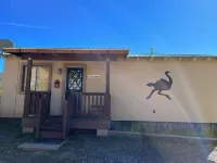 The Ostrich House! Cozy, comfortable and private.