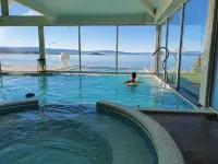 Xelena Hotel & Suites - Bathtub
