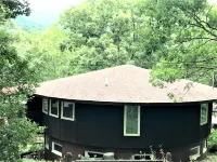 Beautiful All Season Views and Cozy Wood Burning Stove - Charming Nature Haven Hôtels à proximité de : Skyland