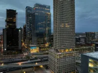 Moxy Montreal Downtown Hotels near Mount Royal Park