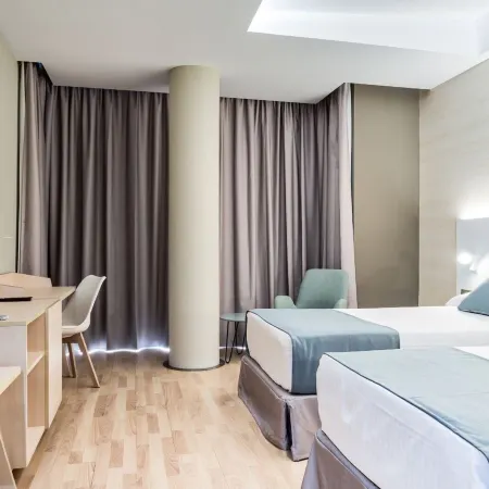 Hotel Olympia Valencia Отели рядом с достопримечательностью «Поблатс Маритимс»