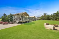 Splitters Farm Hotel di Sharon