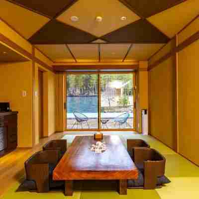 史跡旅館　花月　大正館 Rooms