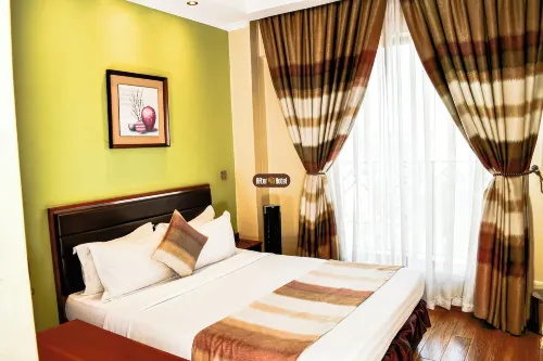 After 40 Hotel - 3-Star