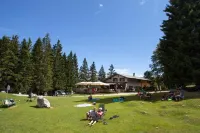 Rifugio la Montanara Hotels in Molveno