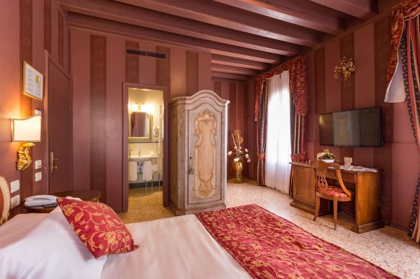 Hotel Tiziano Hotels in Venetsia