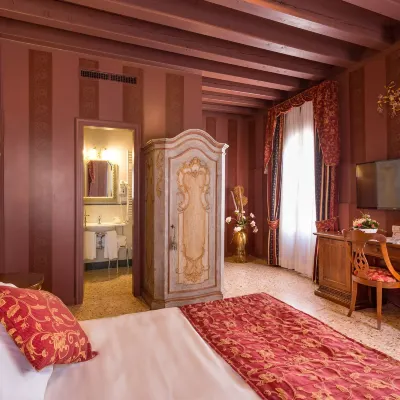Hotel Tiziano Hotels near Venice Marina