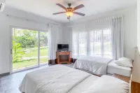 Pavones Point Hotels in Pavones