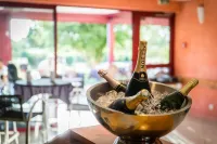 Hotel Ambotel Hotels in Varambon