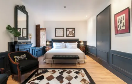 President's House Отели рядом с достопримечательностью «The Four Posts»