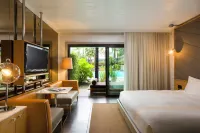 The Hollywood Roosevelt Hotels in Los Angeles