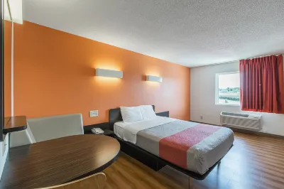 Motel 6 Omaha, NE - Central Hotels in Ла-Віста