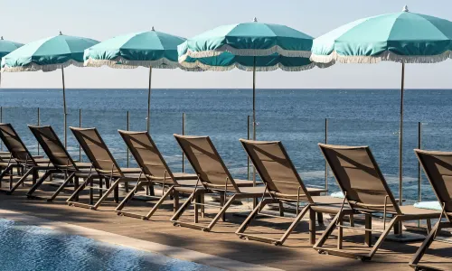 美麗華皇冠海灘度假飯店