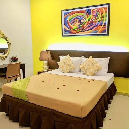 Seasons Hotel Sablayan