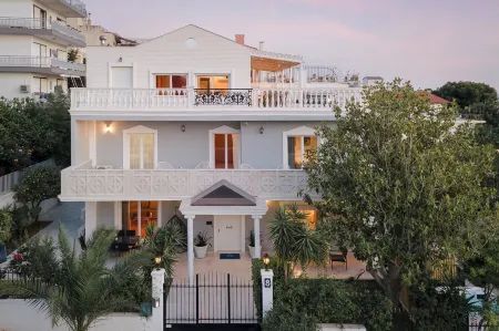 Athenian Secret Glyfada