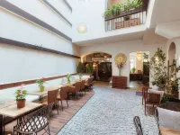 Hotel Residence Agnes Hotels near Powder Tower