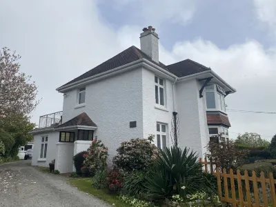 Gwyndra House B&B Hotels near TK Maxx