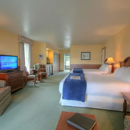 Spruce Point Inn Resort and Spa