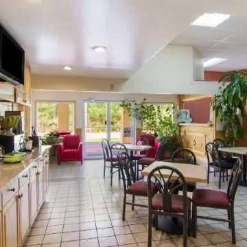 Americas Best Value Inn Darien