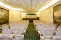 بارك هوتل فيلا فيراتا فنادق في جروتافيراتا