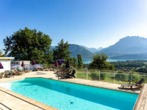Village Club les Balcons du Lac d'Annecy - Neaclub Hoteles en Sévrier