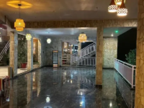Kasar Himalaya Holiday Resort, Binsar Rd Hotels in Almora
