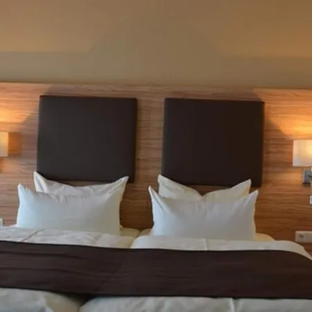 Altstadthotel Harburg Отели рядом с достопримечательностью «Харбург»