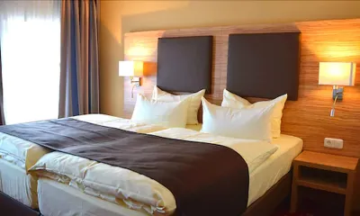 Altstadthotel Harburg فنادق في Rosengarten
