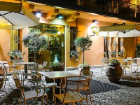 Hotel Don Abbondio Hotels in Lecco