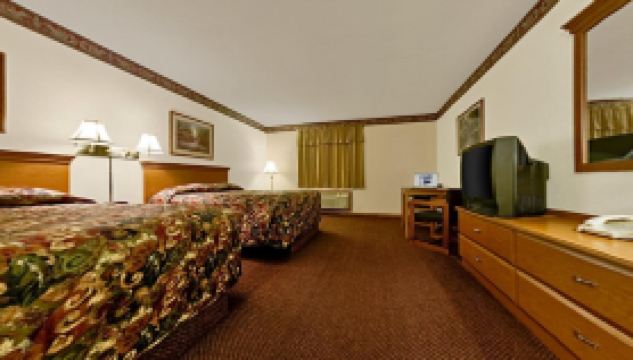 Americas Best Value Inn and Suites Thief River Falls