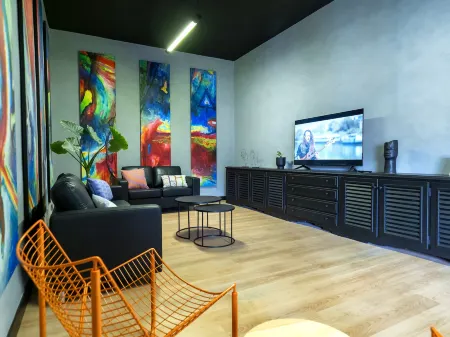 Wonder Hostel Отели в г. Вега де Толедо