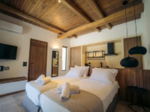 Hide Out Villas Hotels in Ios