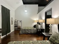 The Mercantile on the Katy Trail فنادق في Hermann
