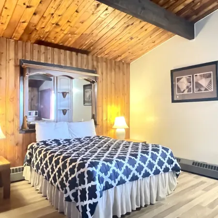 Pembina River Inn