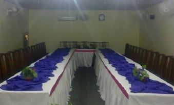 Green Lodge Guest House