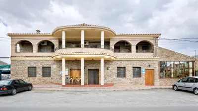 Labella - Hostal Rural Restaurante Hotels in Comarca de Guadix