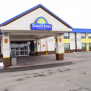Days Inn by Wyndham Rock Falls
