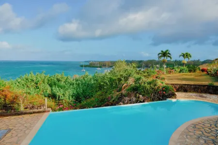 Boutique Vllla on the Rocks Отели рядом с достопримечательностью «Остров Серф»