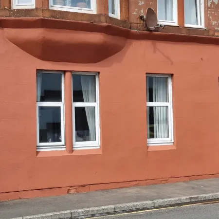 Apartment - Largs - Sleeps 4 - Pet Friendly