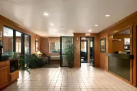 Super 8 by Wyndham Peoria East Hotel a East Peoria