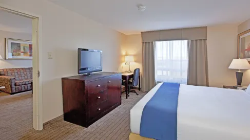 Holiday Inn Express & Suites Swift Current