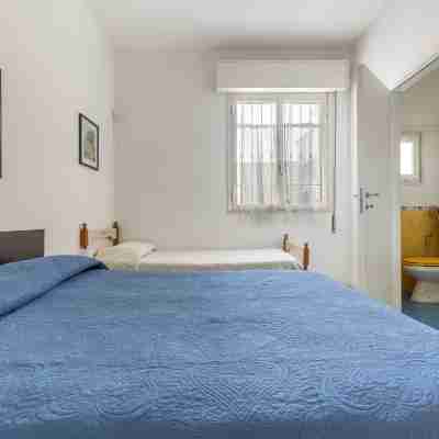 1867 Villetta Bianca Gioiosa Rooms
