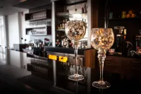 Best Western River C Hotel - bar