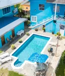 Restorations Tobago - Shin Nest - プール