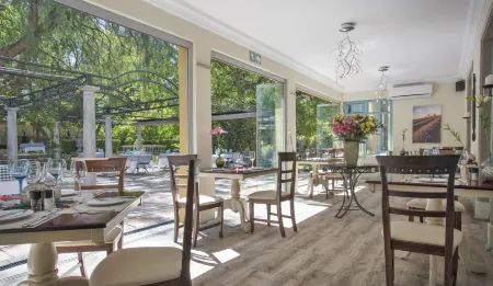 Franschhoek Country House & Villas