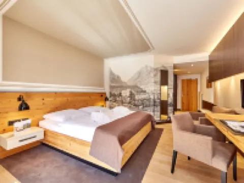 โรงแรมอัมบาเดอร์เซ โรงแรมในGrainau