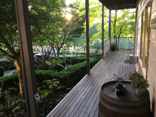 Emerald Ridge - Homestays
