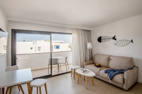 Apartamentos Es Pujols - Emar Hotels - Apartments