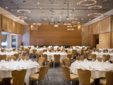 Radisson Blu Hotel, Tromso โรงแรมในทรุมเซอ