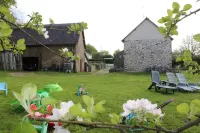 Maison d'hôtes La Lavandière Hôtels à : Villaines-la-Juhel